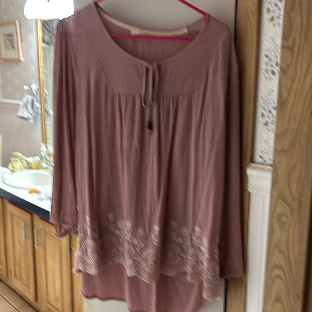 MASON & BELLE NWOT LONG SLEEVE